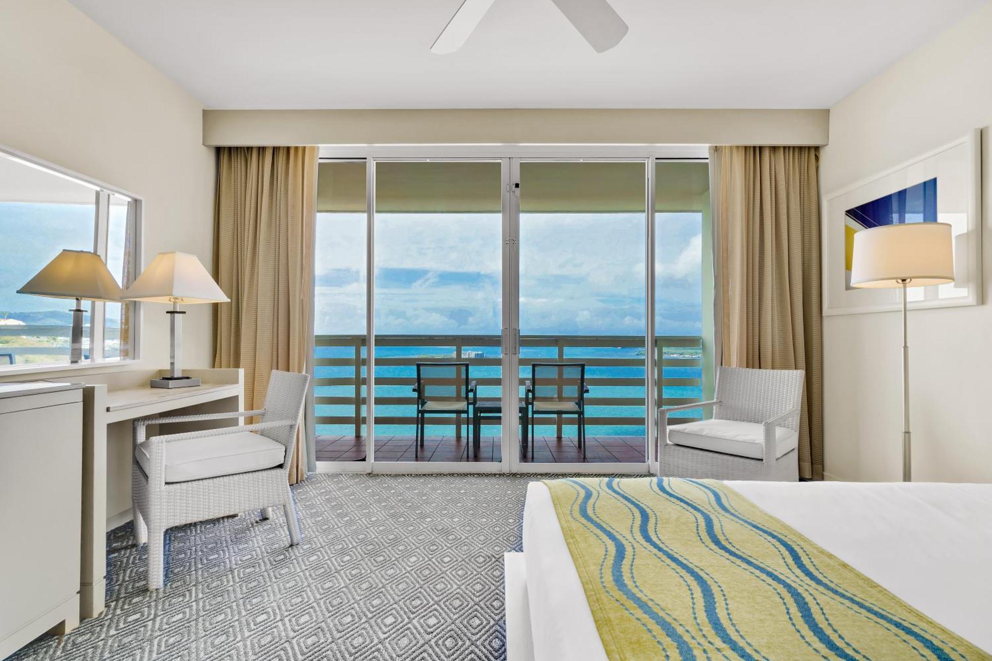 King or Queen Room with Partial Ocean View,1118635476:JPEG